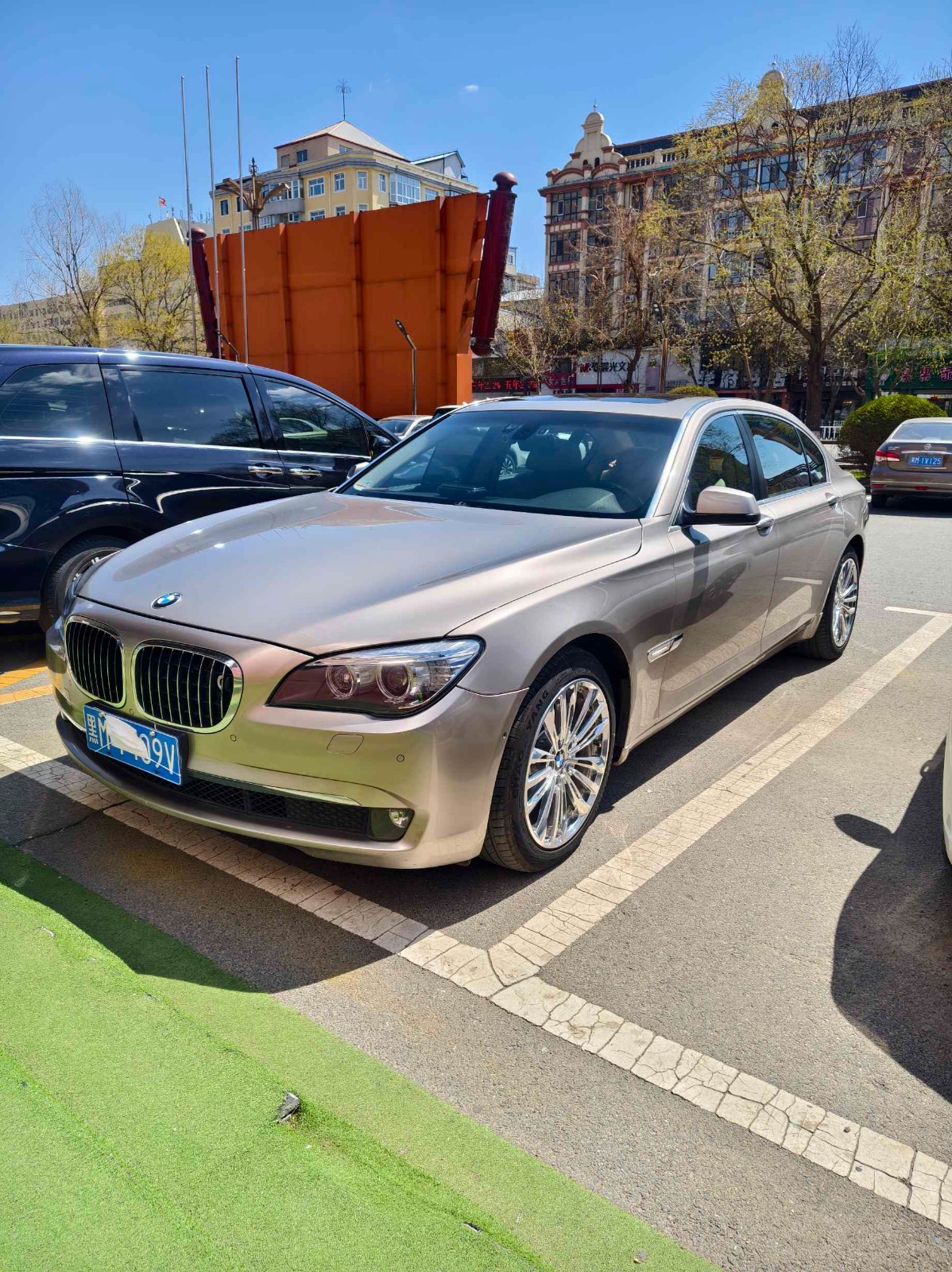 ���ۣ����R740��Ʒ